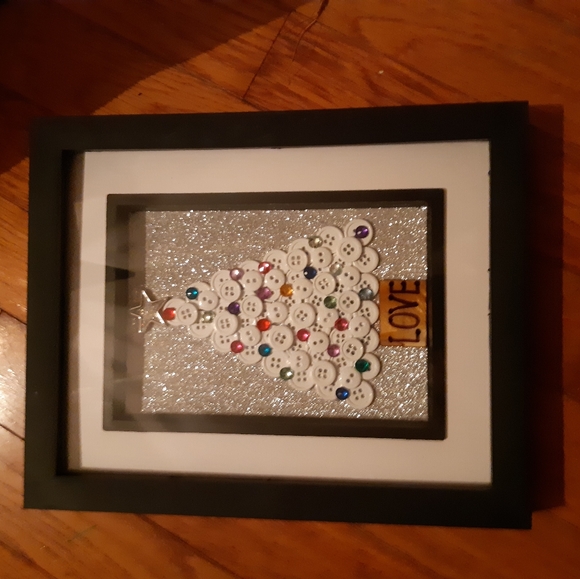 Homemade Button Christmas trees - Picture 4 of 4